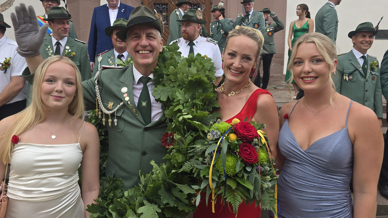 Königsschießen in Holzminden: Frank Lohmann ist neuer Schützenkönig von Höxter